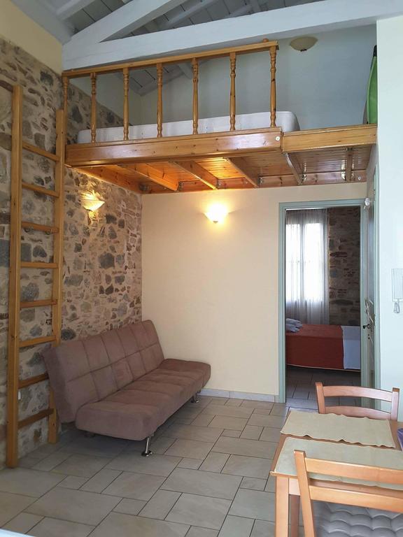 Frourio Apartments Chios Town Zewnętrze zdjęcie