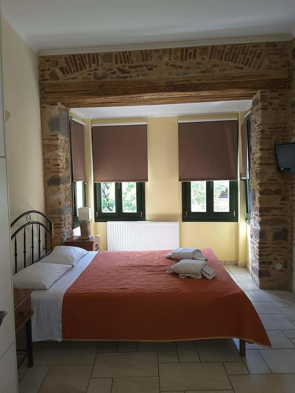 Frourio Apartments Chios Town Zewnętrze zdjęcie
